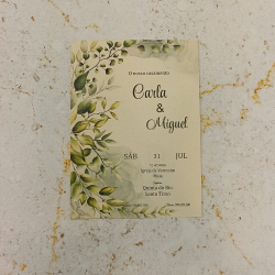Convite de casamento com floral verde